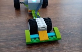 Pierwsze efekty sobotnich warsztat&oacute;w z robotyki, programowania i kodowania. 4