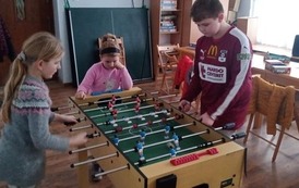 W związku z remontem świetlicy w Wilczewie uczestnicy projektu z Wilczewa i Pierzchowic korzystają ze świetlicy wiejskiej w Pierzchowicach. 3